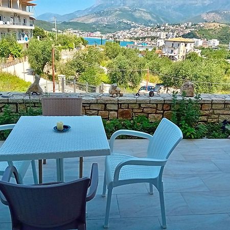 Artur Apartments Химара Экстерьер фото
