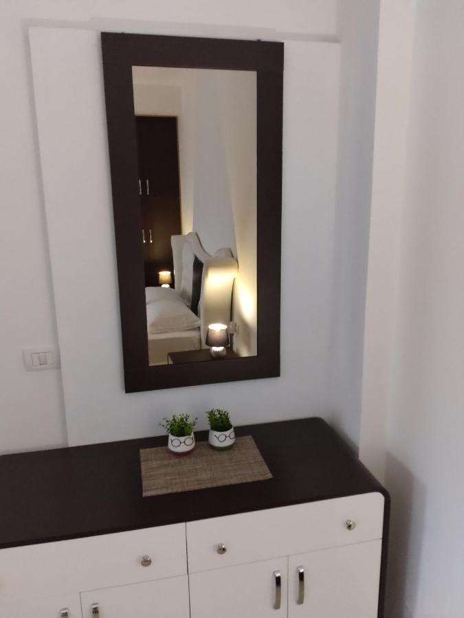 Artur Apartments Химара Номер фото