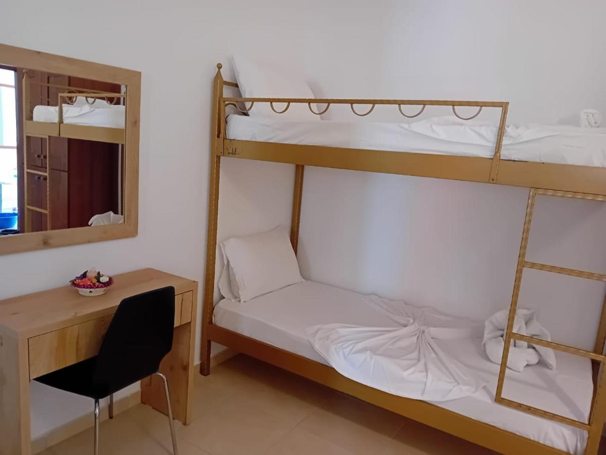 Artur Apartments Химара Экстерьер фото